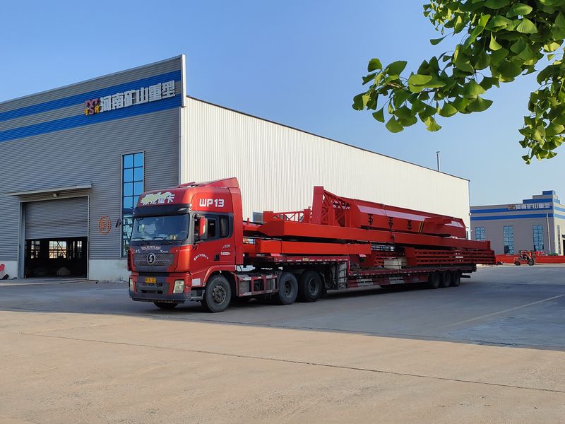 電動(dòng)葫蘆門式起重機(jī) 2臺(tái) MHxh10t—25m 外懸5/5m MHxh5t—23m 外懸4.5/4.5m 制作完成，發(fā)往青海交付客戶使用